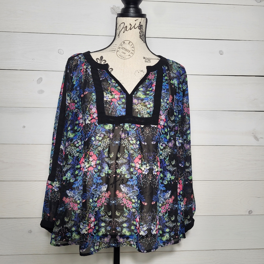 Nicole Miller Ditsy Floral Top Flowy Sheer V- Neck Fairycore Whimsigoth.